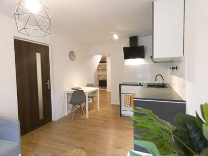 Kawalerka, pet-friendly - Żeromskiego 4/I