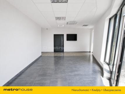 Magazyn 765 m2 Biura 500 m2 Główna trasa w Jankach