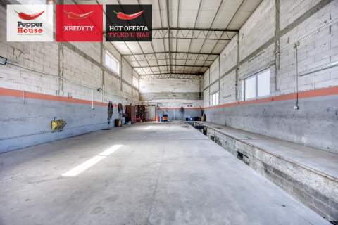Budynki Magazynowo- warsztatowe z placem 2200m2