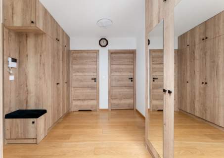 Apartament 4-pok.2023r.Przy Parku Zacz. Dorożki.