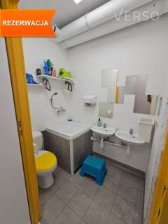pod biuro, salon, sklep