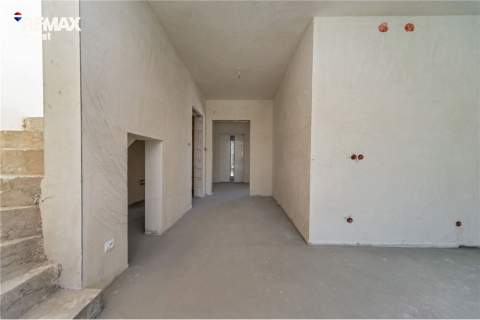 Połowa bliźniaka 140m2 z dużą działką