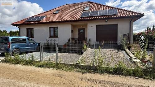 Dom 250 m2 na działce 820 m2 w Długołece