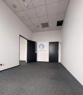 Włochy lokal biurowy 31,90m2 do wynajęcia