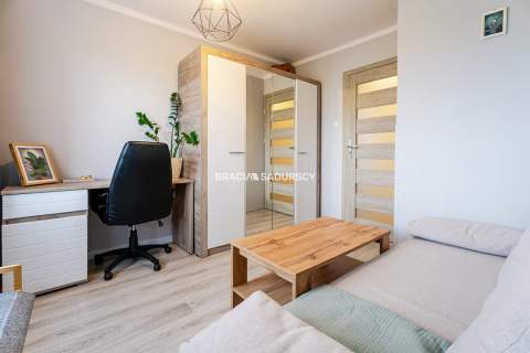Os. Kościuszki 45 m 2 pok Piwnica Centrum
