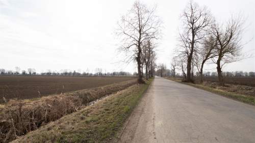 Działka - Karczowiska Górne