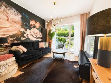Apartament premium z ogródkiem Sarni Stok