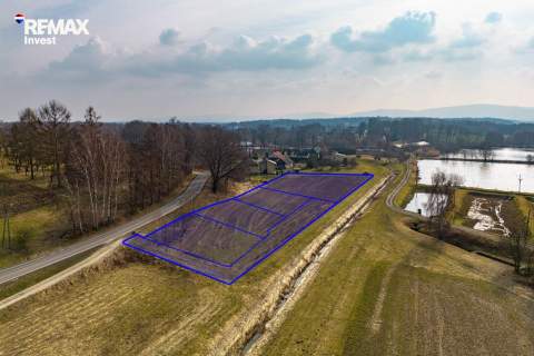 Malec   działka budowlana 1113m2