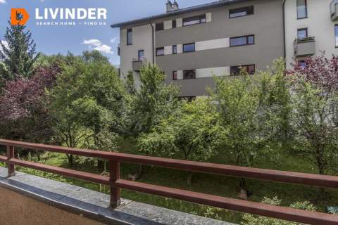 58,5 m 3 pokoje balkon garaż