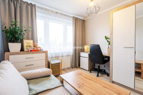 Os. Kościuszki 45 m 2 pok Piwnica Centrum