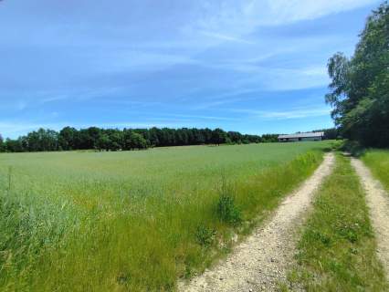 Sprzedam działkę budowlaną 1765 m2