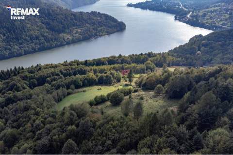 Wyjątkowa działka z panoramą gór i jeziora