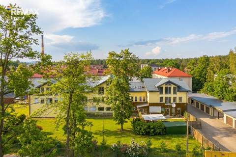 Chrzanów budynek mieszkaniowo-biurowy
