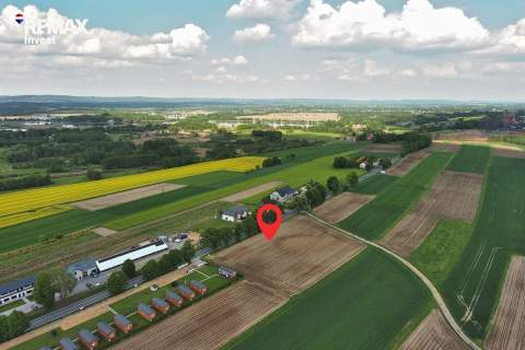 Działka usługowa przy parku rozrywki w Zatorze