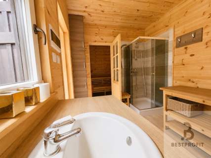 Wyjątkowa posiadłość z sauną i jacuzzi Izbica jezioro