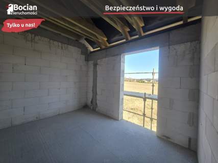 Nowoczesny budynek w stanie deweloperskim premium 