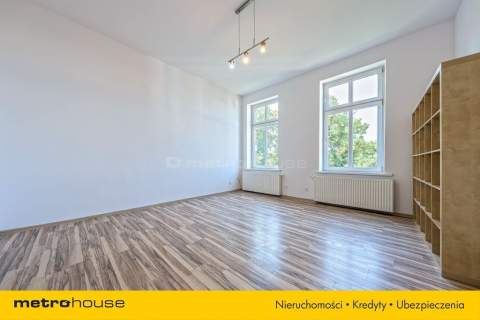 Ścisłe centrum, możliwość łatwego podziału na dwa