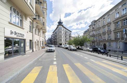 Apartament w Żelazku , dwa balkony, m.postojowe