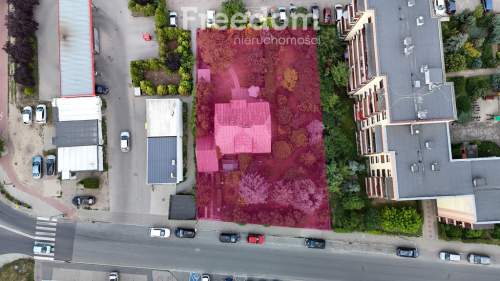 Dom w centrum z dużym ogrodem 
