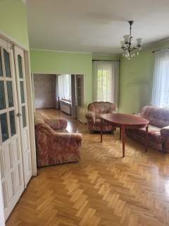 Budynek warsztatowy z funkcją mieszkalno - biurową