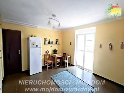 Dom mieszkalno - usługowy w Międzyborowie.