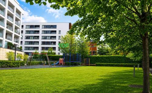 Komfortowe 3 pokoje z balkonem, garaż
