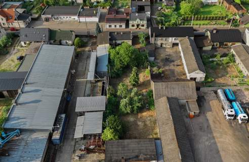  Dom z dużą działką 1400 m w centrum Kiszkowa 