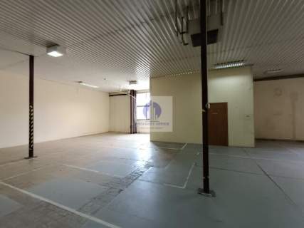 Bielany magazyn 409 m2 do wynajęcia