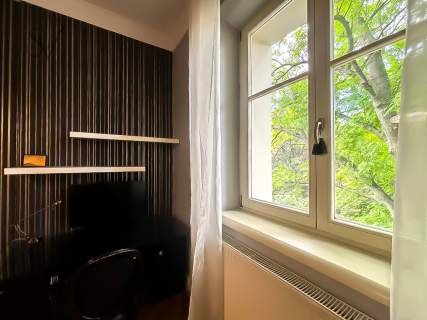 Winda M Post Klimatyzacja Pets Balkon ENG