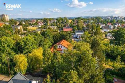 Przestronny dom z kominkiem i sauną BB