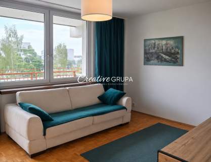 2 pokoje osobna kuchnia balkon Metro Imielin