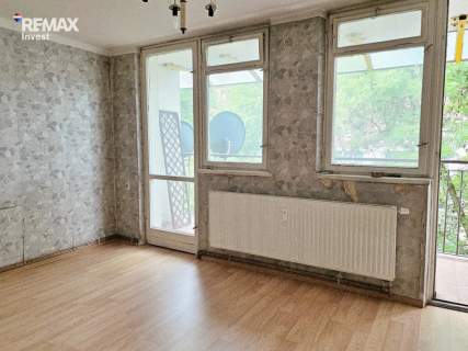 Balkon, zieleń i centrum miasta