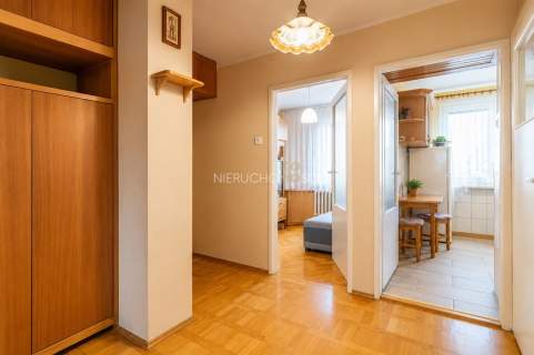 Pełen rozkład / loggia / winda / parking / tramwaj