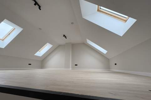 Nowy segment narożny z dużym ogrodem 150m2 w cenie