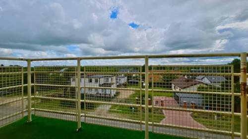 2 pokoje Balkon Hala garażowa Kameralne osiedle Niski czynsz
