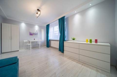 Piotrkowska 21B, Centrum, jasna kawalerka