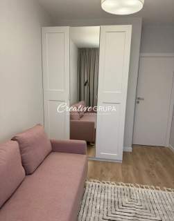 Na wynajem 4-pokojowy apartament blisko metra