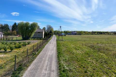 Grunt inwestycyjny 2,34 ha 3 km od S8 Grzmiąca