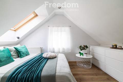 3 pokoje ok. 61m2 po podłodze I Balkon Kowale
