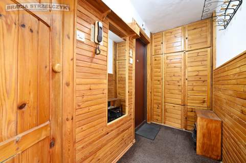 Studio 36,5 m na poddaszu, Armii Ludowej loggia