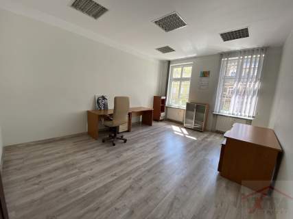 LOKAL USŁUGOWY 108 M2, AL. W. POLSKIEGO 47