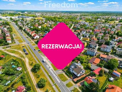 Dom z garażem i ogrodem Świetna lokalizacja 