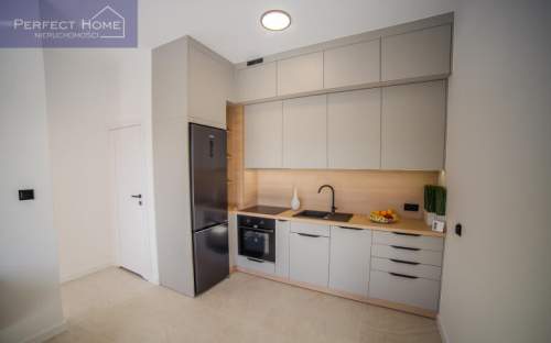 Apartament 4 pokojowy pod klucz , na zamkniętym osiedlu.