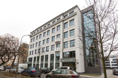 Znajdź własne biurko w Spaces Fabryka Kart