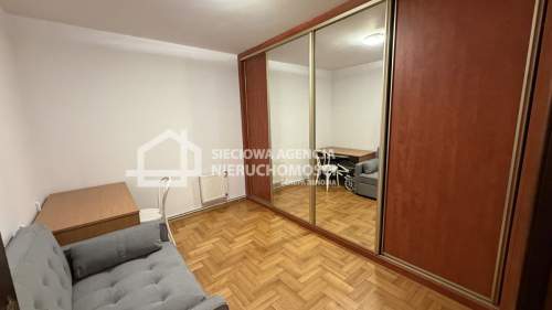 4-pok.przy ścianie lasu z tarasem na Chwarznie
