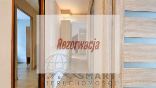 Trzypokojowe mieszkanie na 1 piętrze.