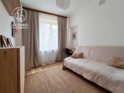 3 p0koje na parterze, Centrum, po remoncie