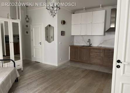 Śródmieście, 44,9 m2, 2 pokoje, kamienica 1928 r.