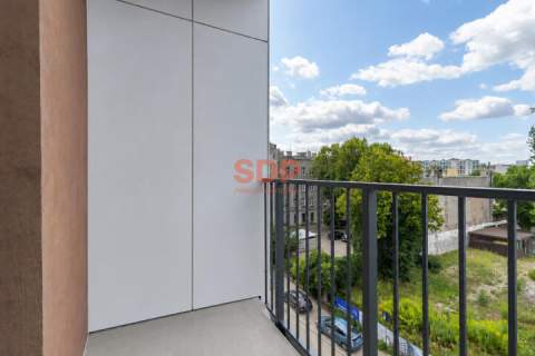 NIEAKTUALNE Nowe 2 pokoje w apartamentowcu Balkon