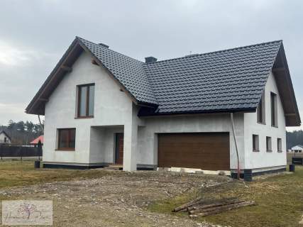 Dom 6 pokoi w okolicy Łasku - Ostrów